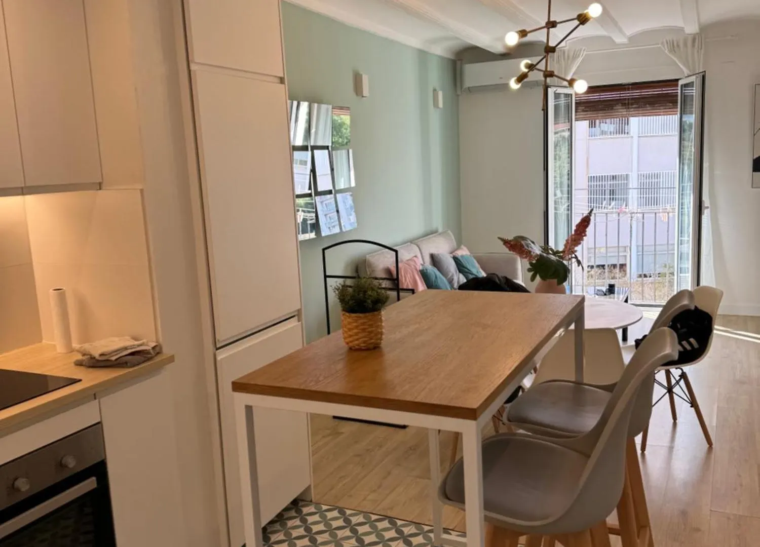 Unique Ramblas Barcelona Apartment